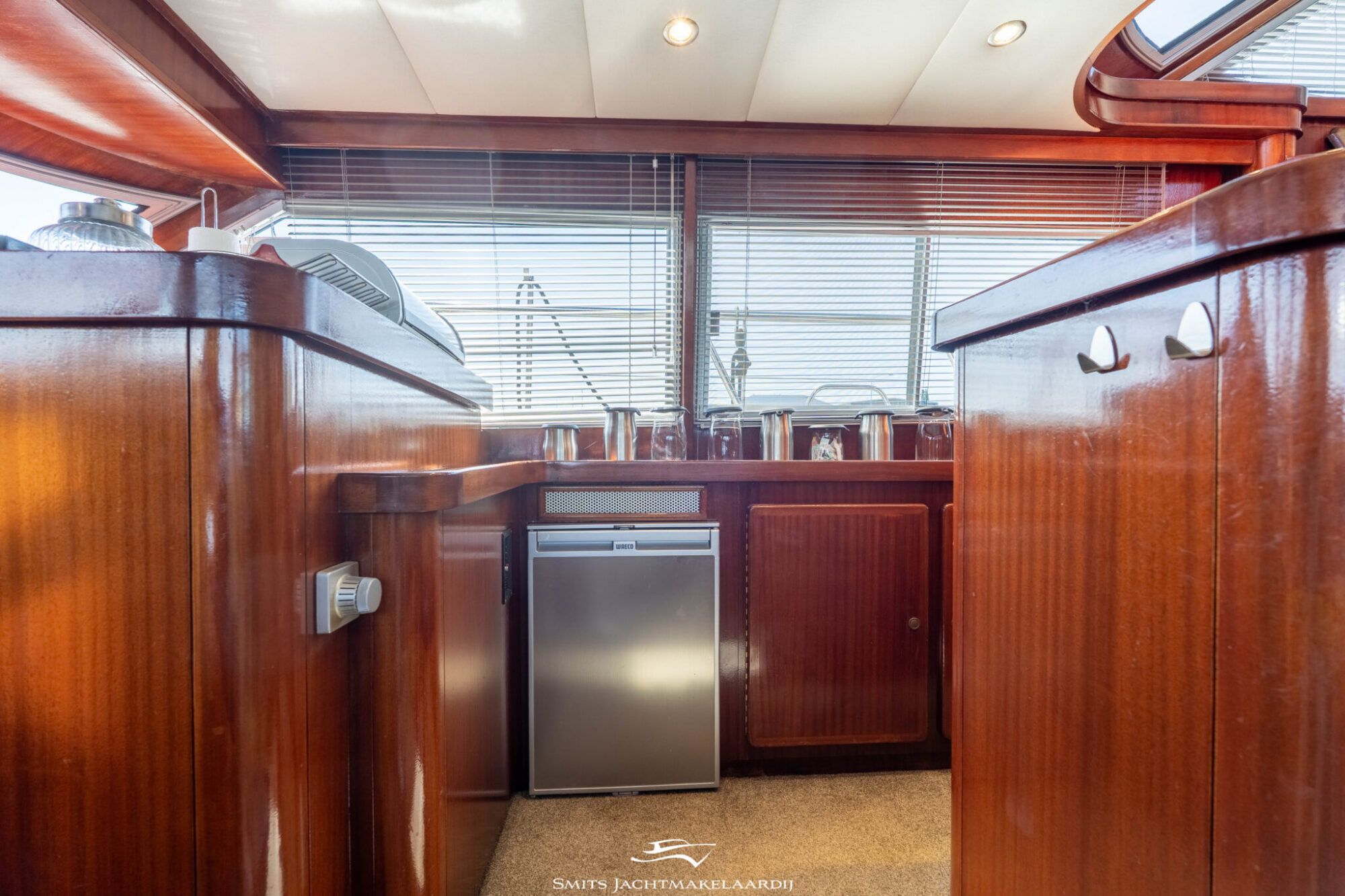 Van der Valk Valk Vitesse 54 Stabilizers — foto 30 van 98