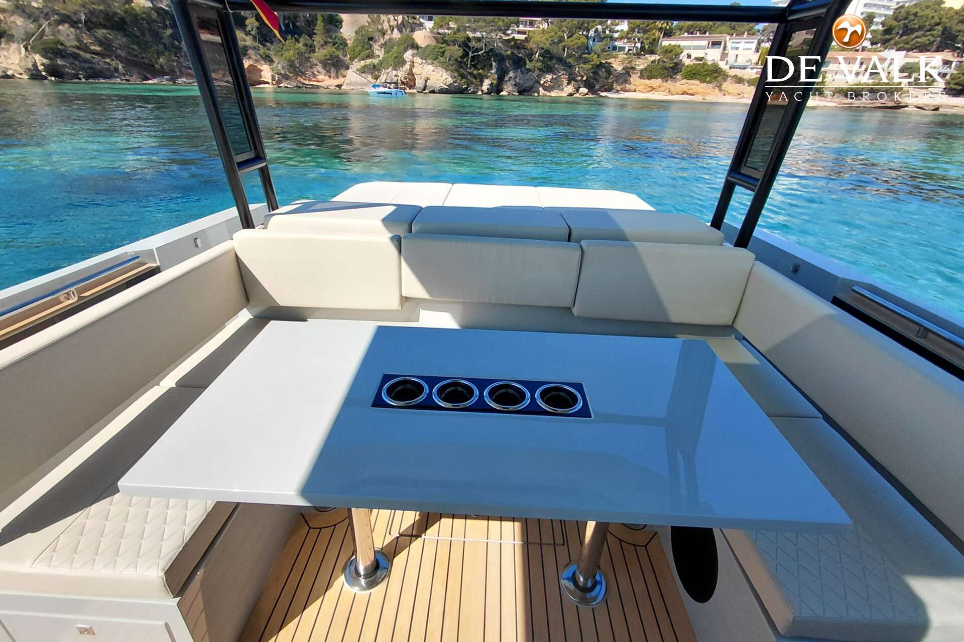 De Antonio D36 Open HT — foto 28 van 42
