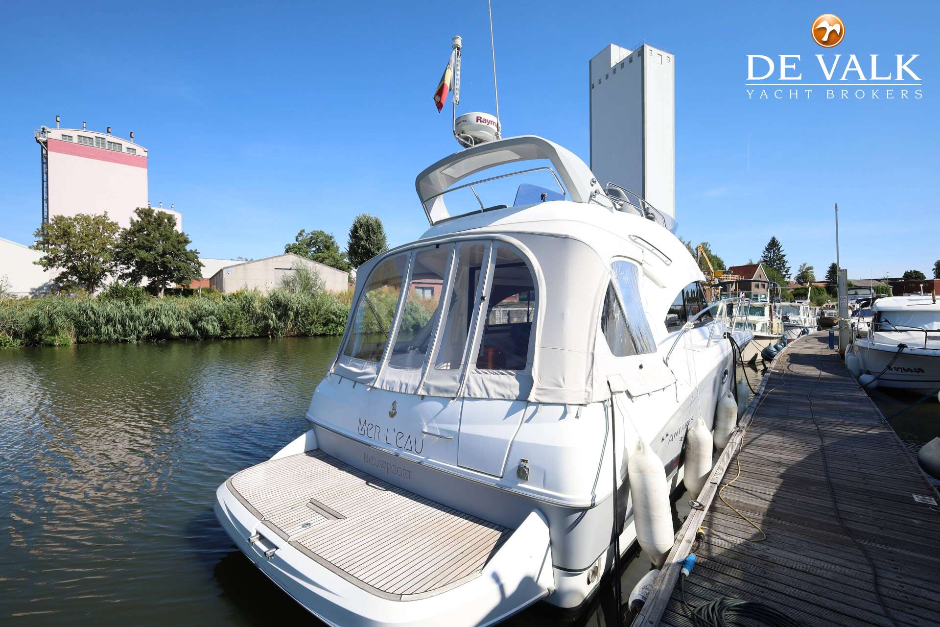 Beneteau Antares 36 — foto 19 van 39