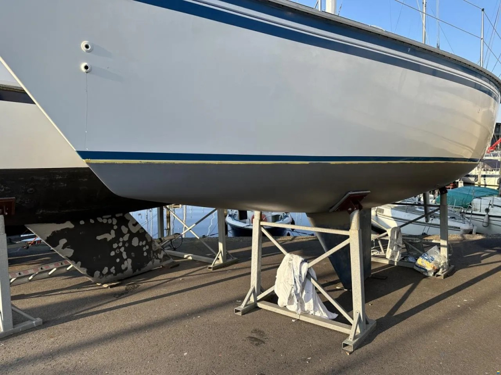 Hunter 28.5 — foto 36 van 44