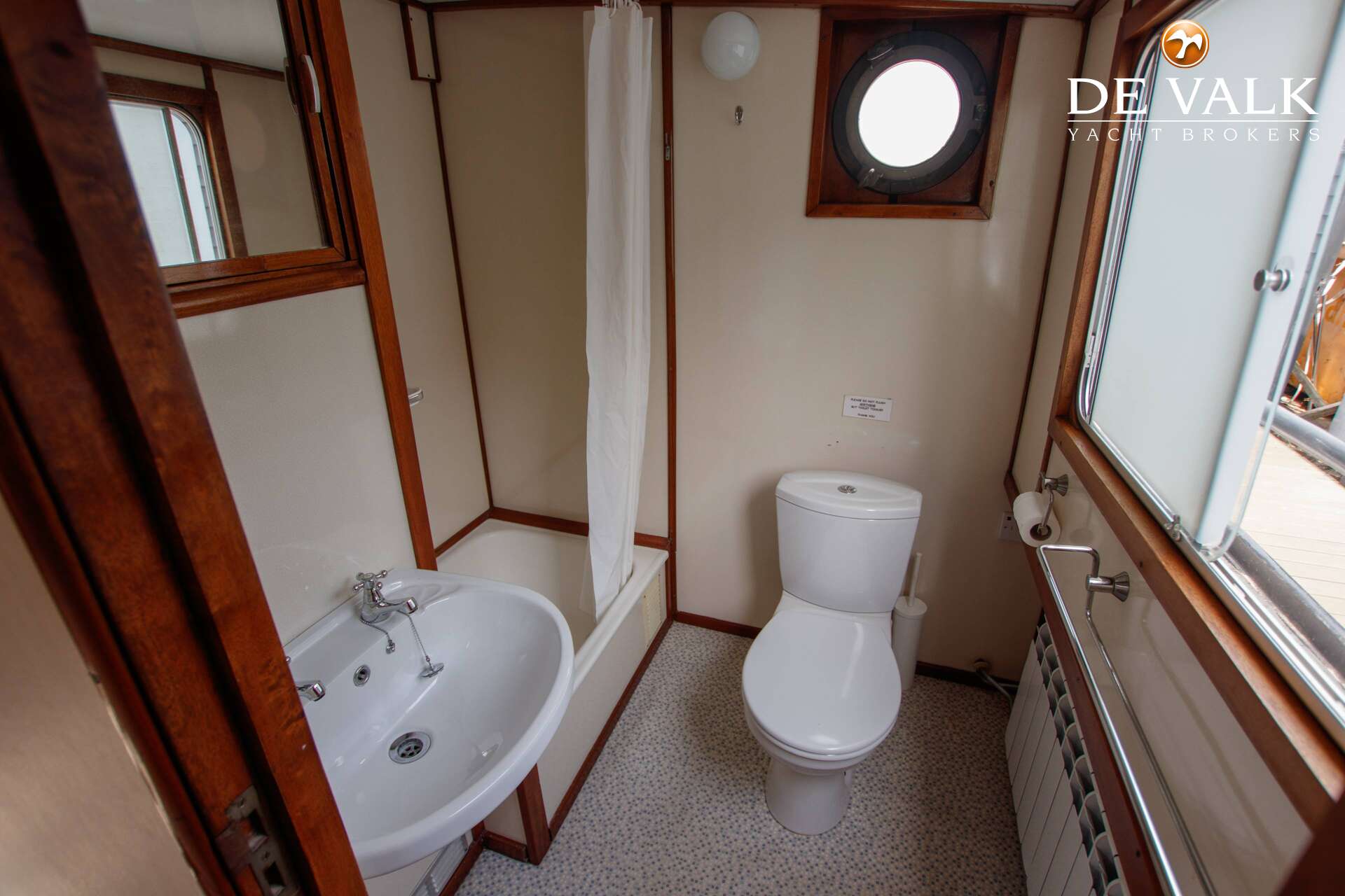 Houseboat Waterloft Luxemotor Spitz 38M — foto 38 van 44