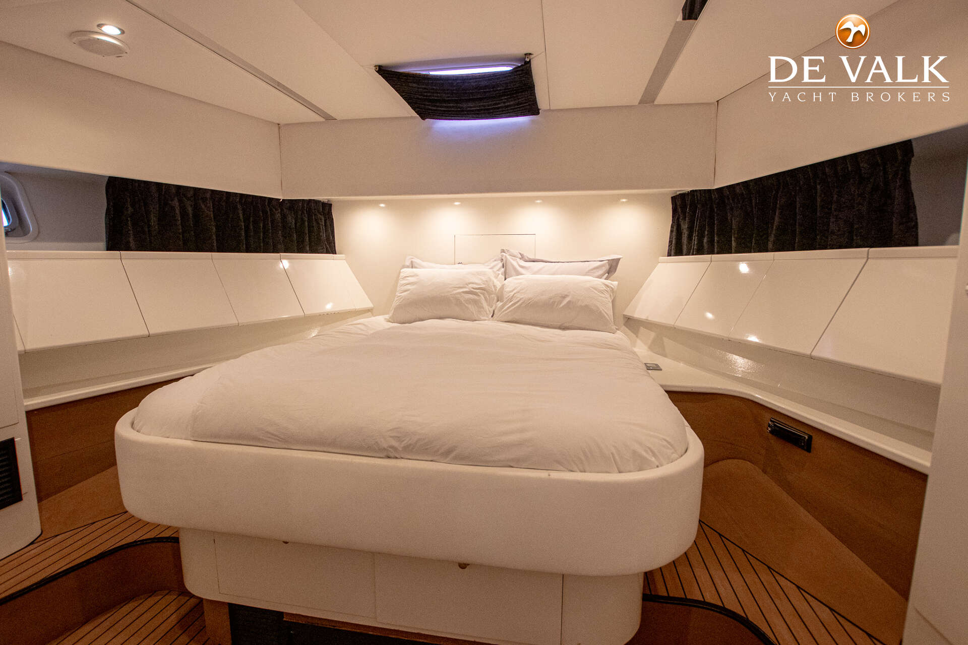Van der Valk Explorer 25M — foto 30 van 43