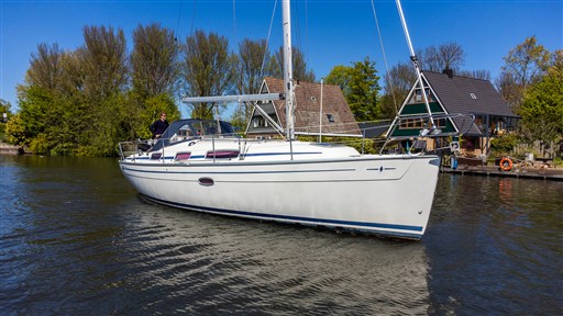 Bavaria 35 (2011) — foto 5 van 12