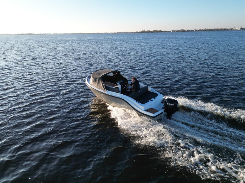 Corsiva 505 TENDER DE GROOTSTE SLOEPENSHOWROOM VAN NEDERLAND