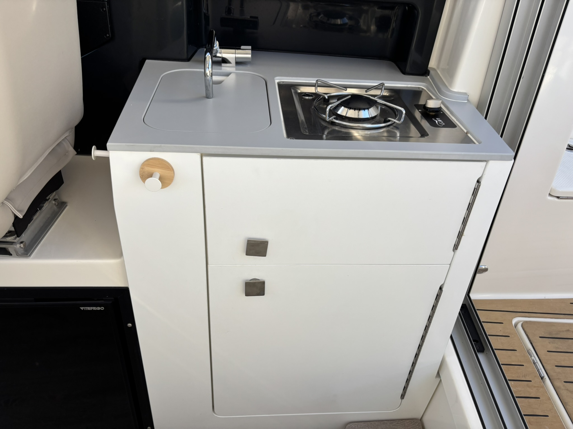 Quicksilver 675 weekend met Mercury 175 pk V6 — foto 16 van 19