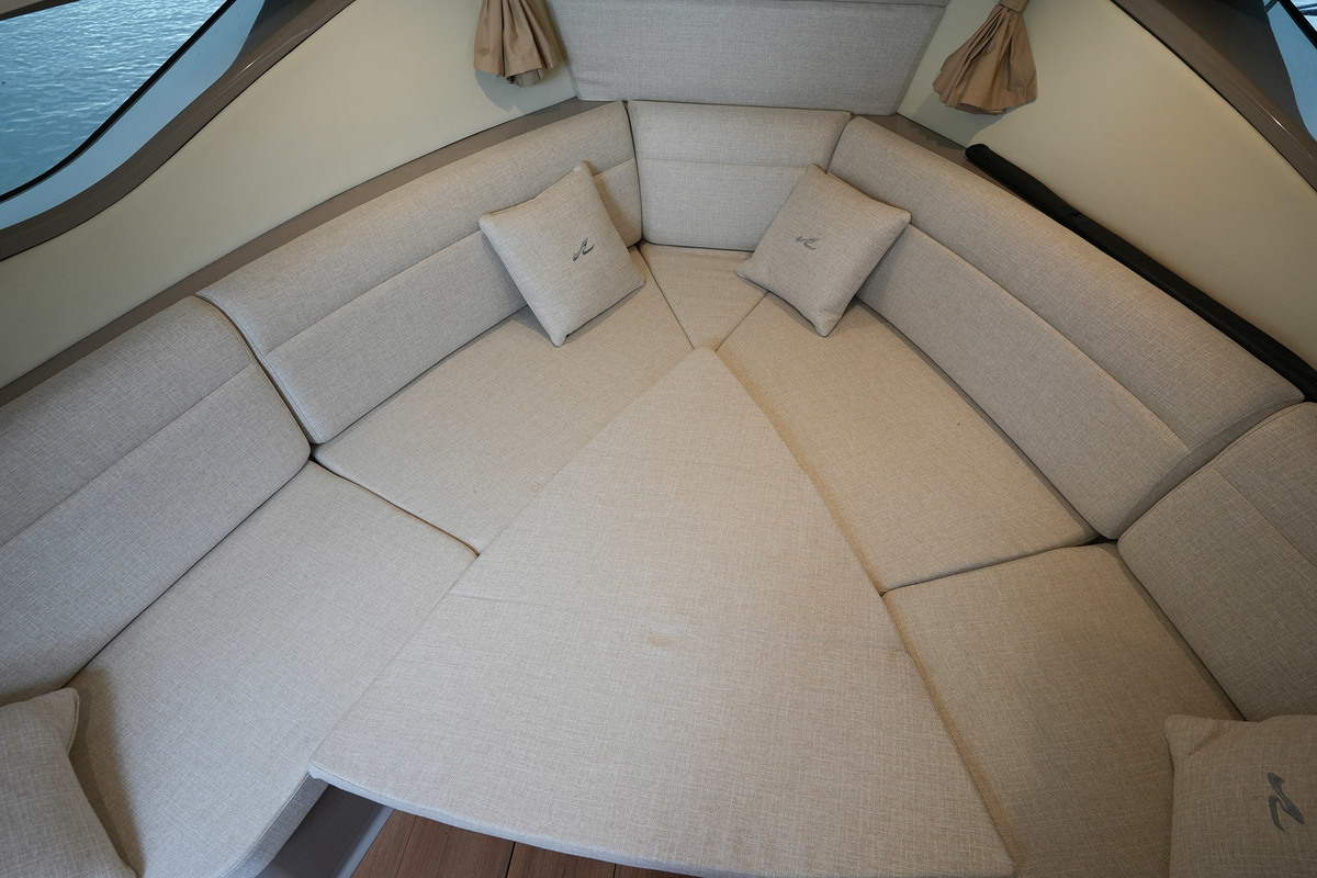 Sea Ray Sundancer 320 — foto 70 van 80