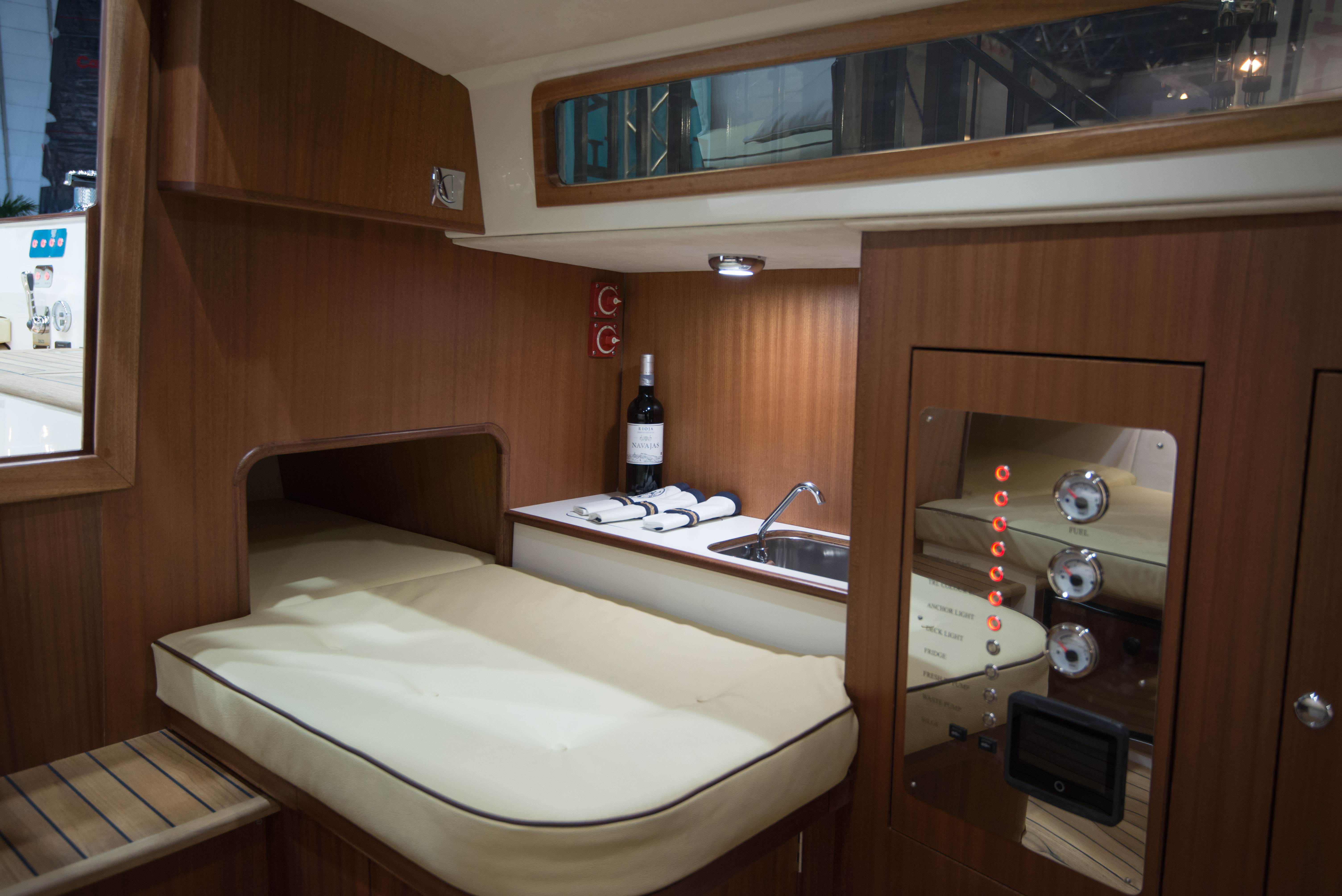 Hoek Design Eagle 38 New Build Series — foto 9 van 11