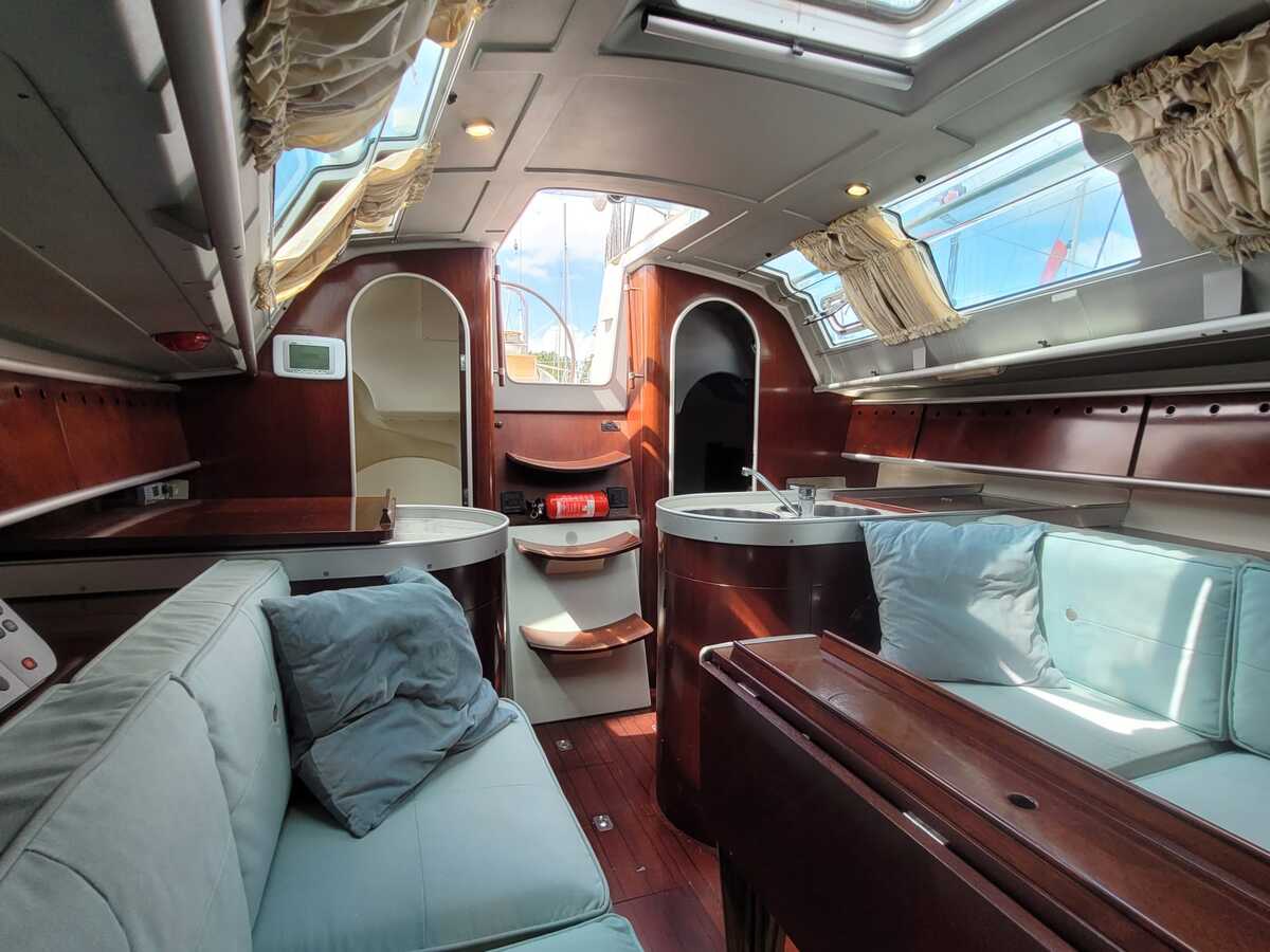 Beneteau First 32S5 — foto 9 van 53