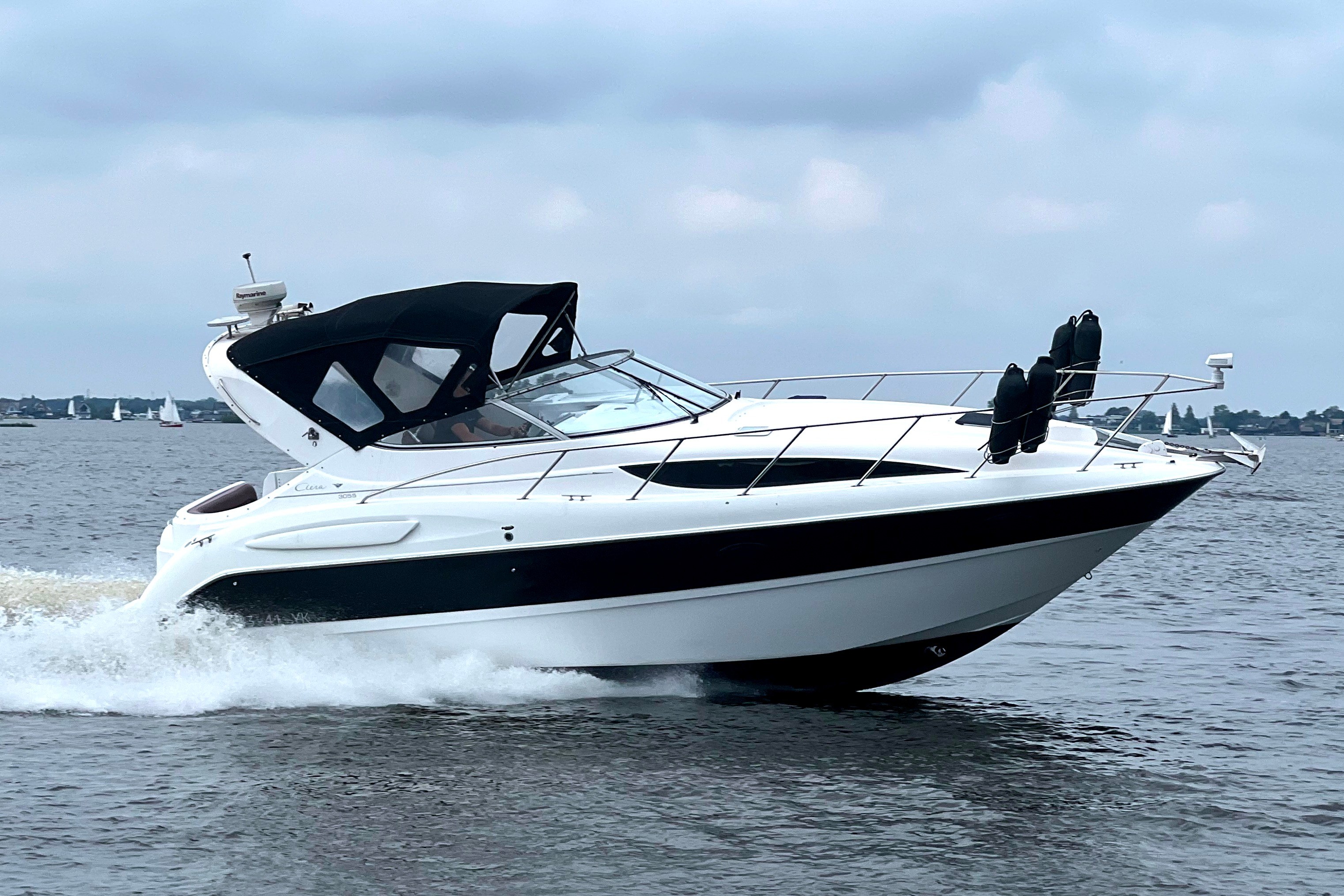 Bayliner 3055 Ciera Sunbridge DX/LX — foto 1 van 57