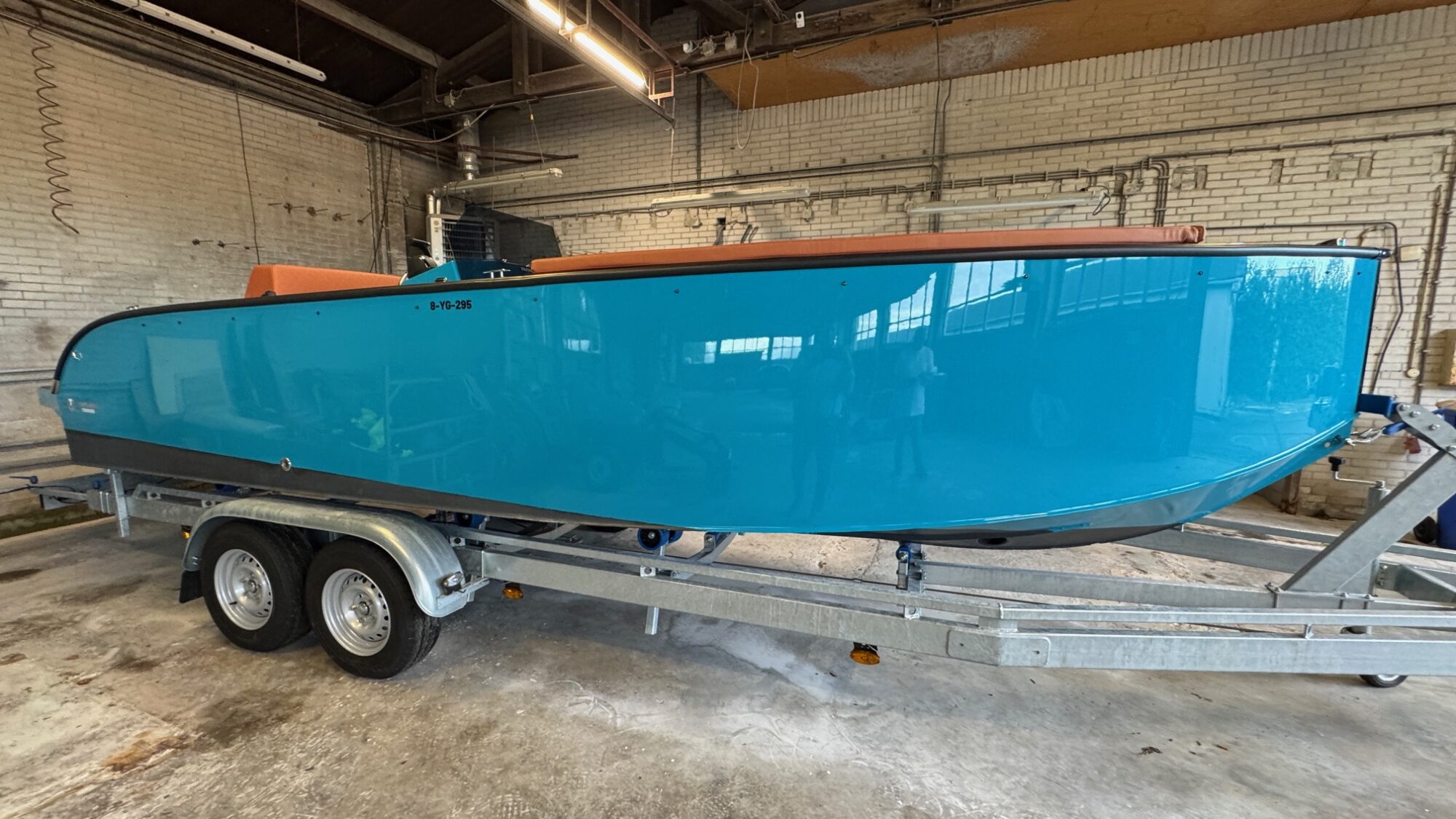 Futuro Boats Futuro ZX-20L — foto 3 van 24