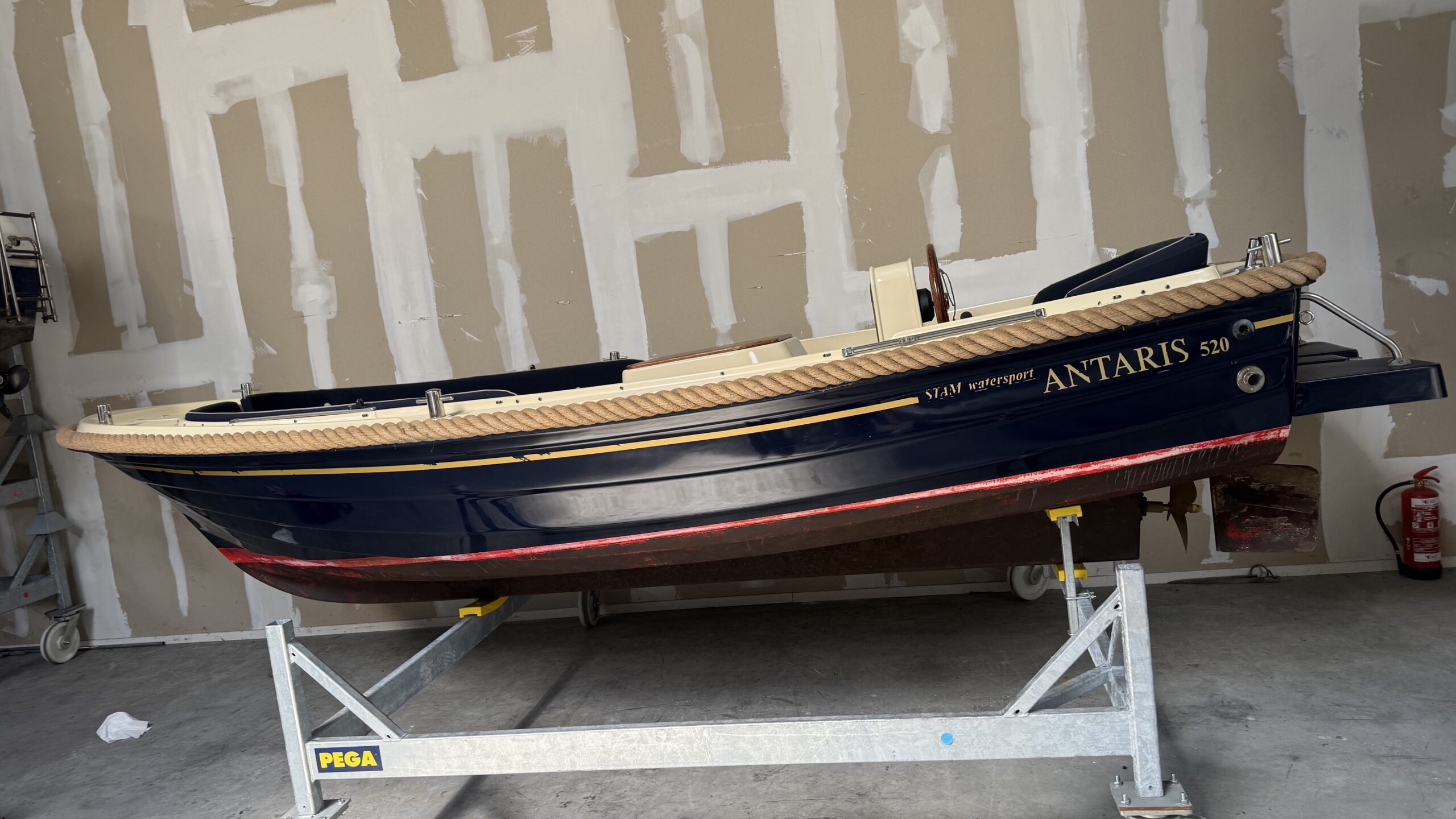 Antaris 520 — foto 2 van 11
