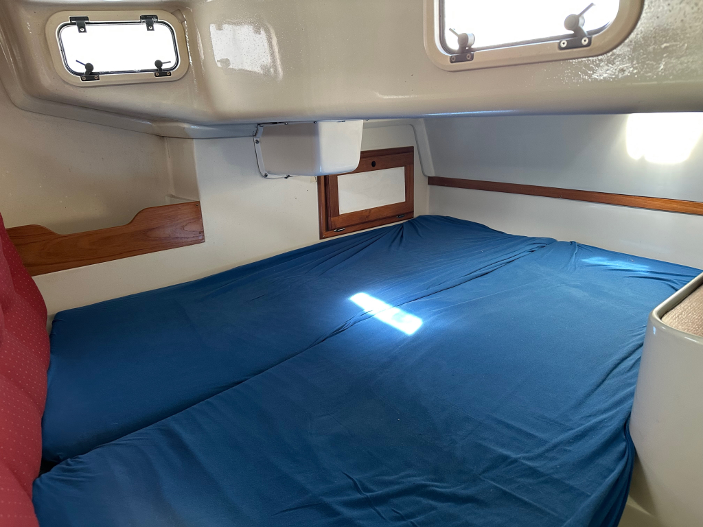 Catalina  320  — foto 14 van 20