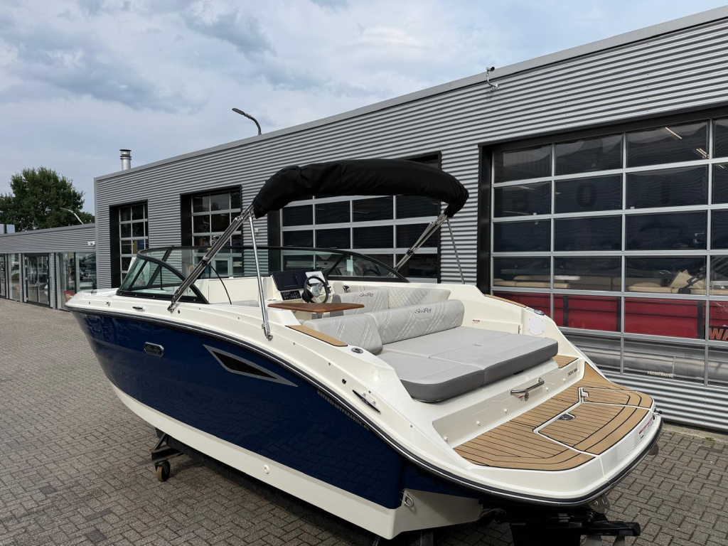 Sea Ray SDX 230 — foto 46 van 46