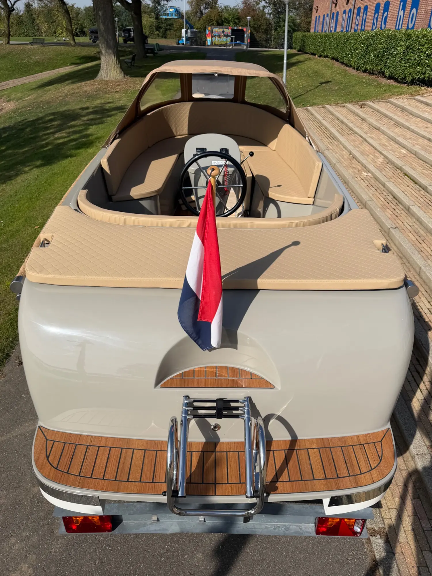 Maassloep 570 demo! 10 vaar uren van €21.950,- voor € 19.950,- — foto 3 van 13
