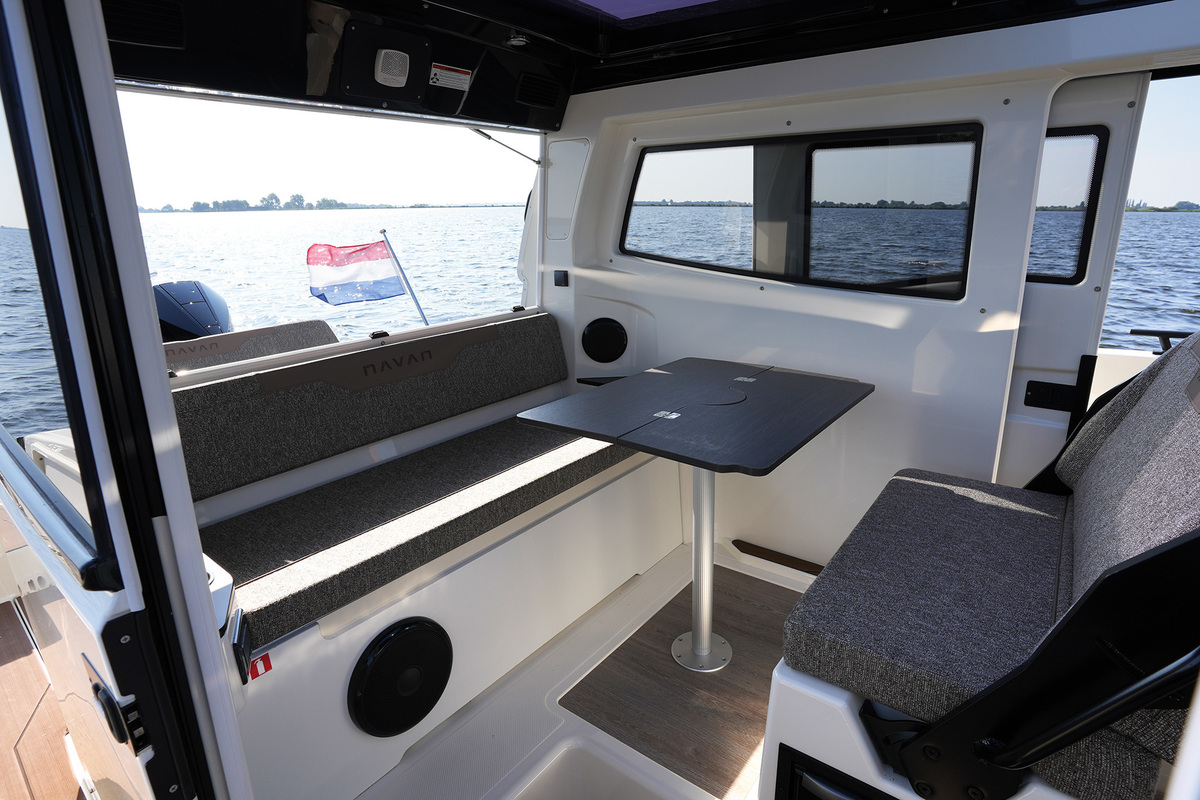 Navan C30 — foto 51 van 76