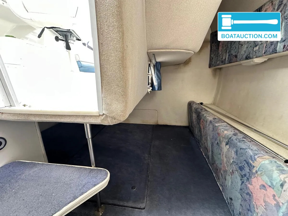 Chris Craft Crowne 262 nu in de online veiling. — foto 16 van 24