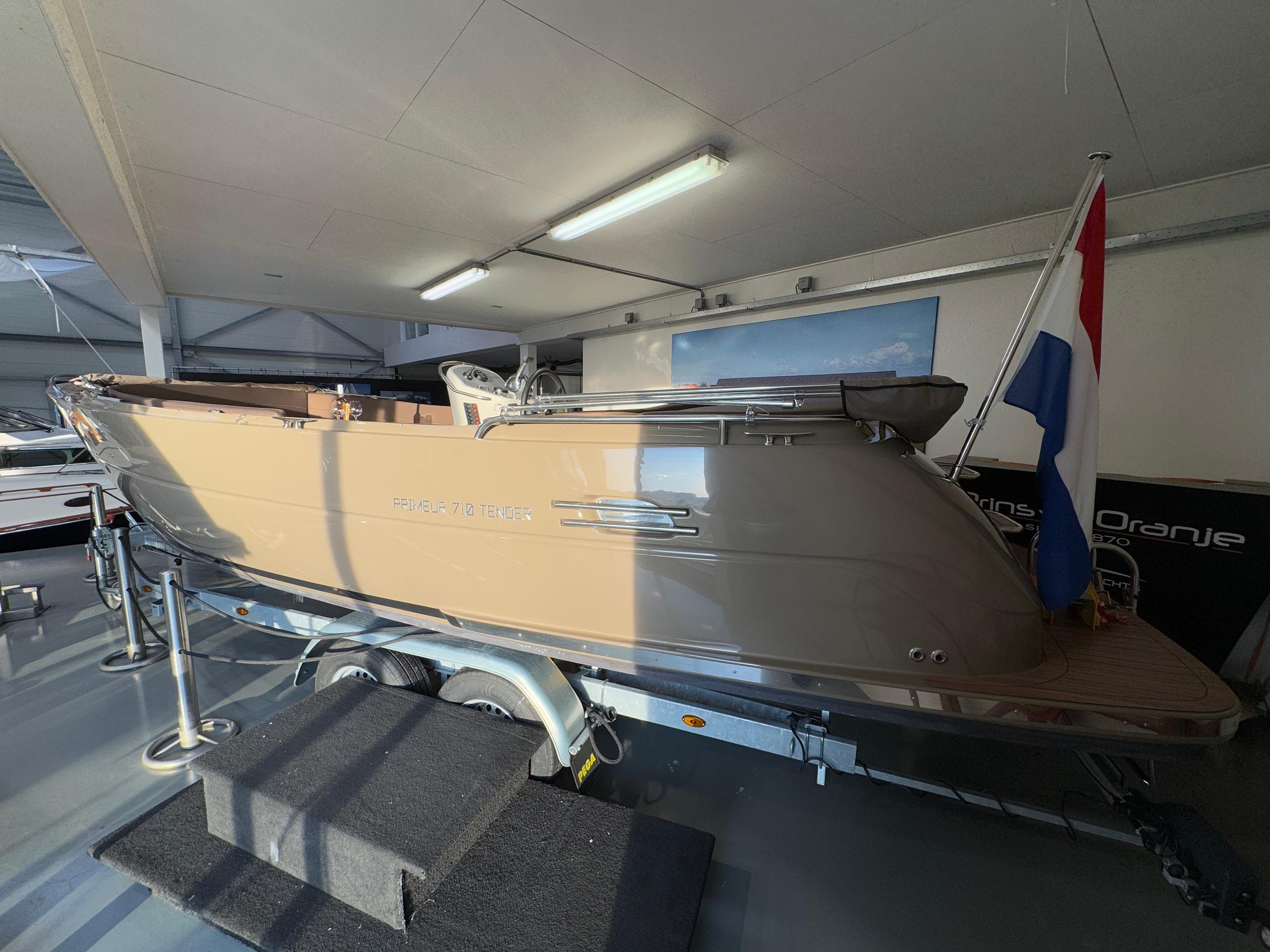 Primeur 710 tender — foto 3 van 25