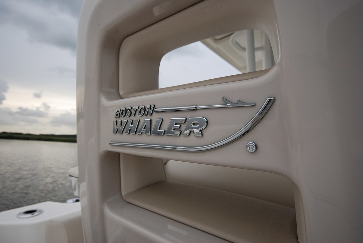 Boston Whaler 330 Outrage — foto 22 van 40