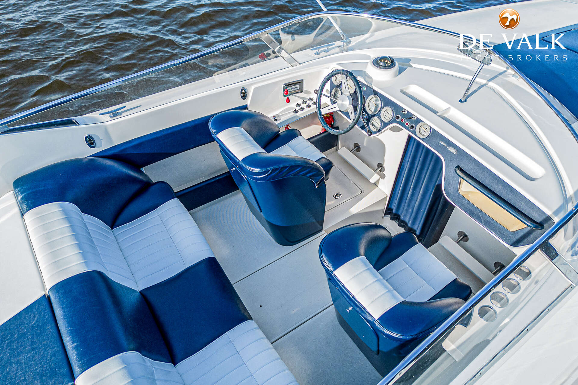 Riva St-Tropez — foto 23 van 44