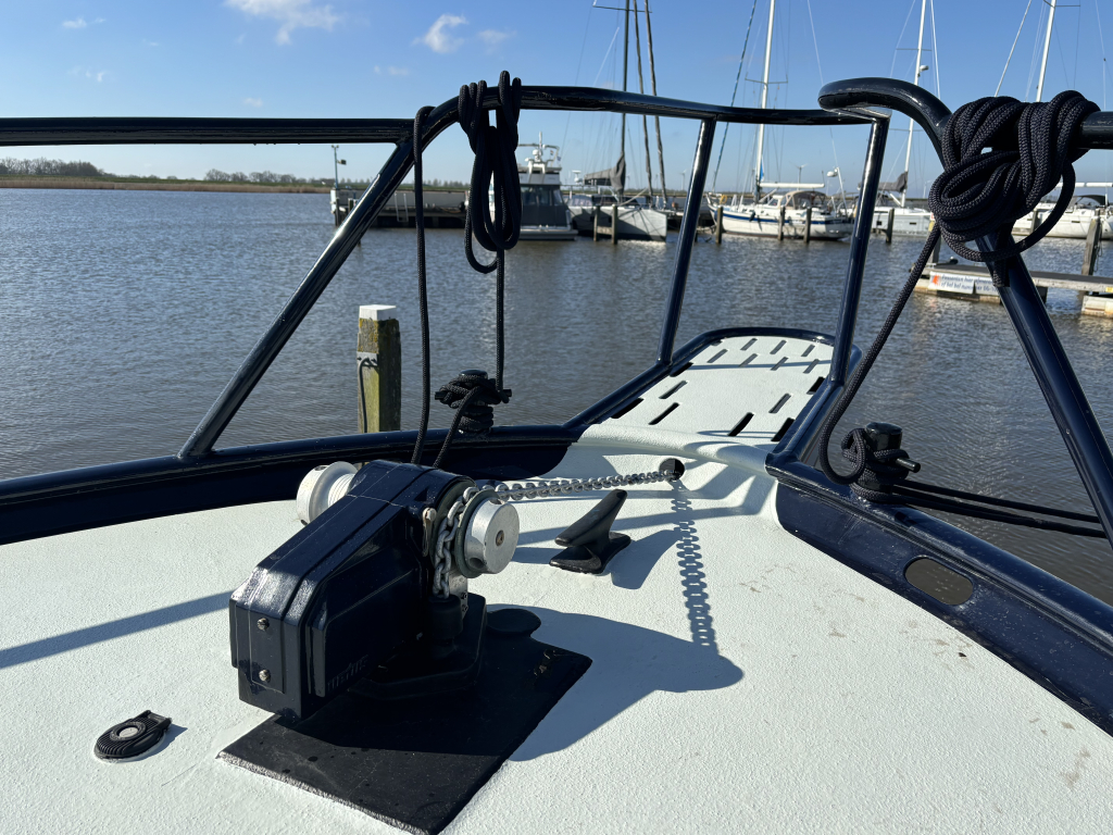Striker 44 — foto 8 van 28