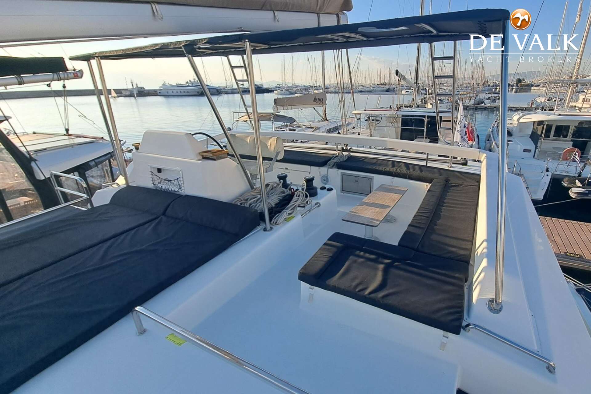 Dufour Catamaran 48 — foto 13 van 44