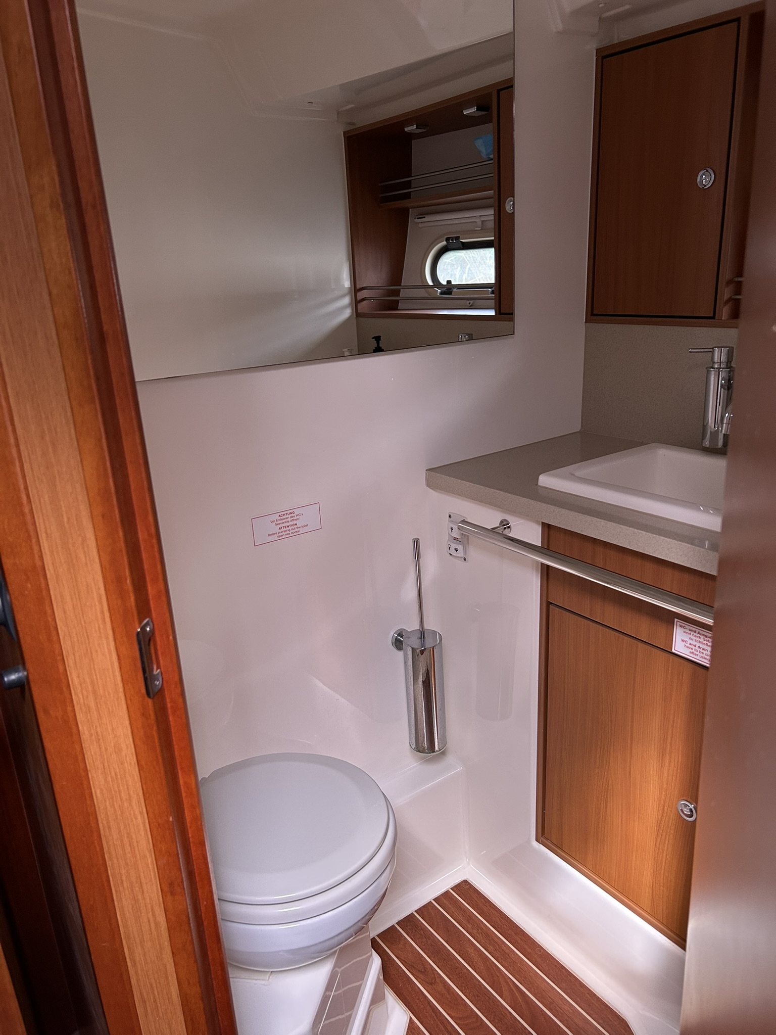 Bavaria 43 HT Sport — foto 16 van 23