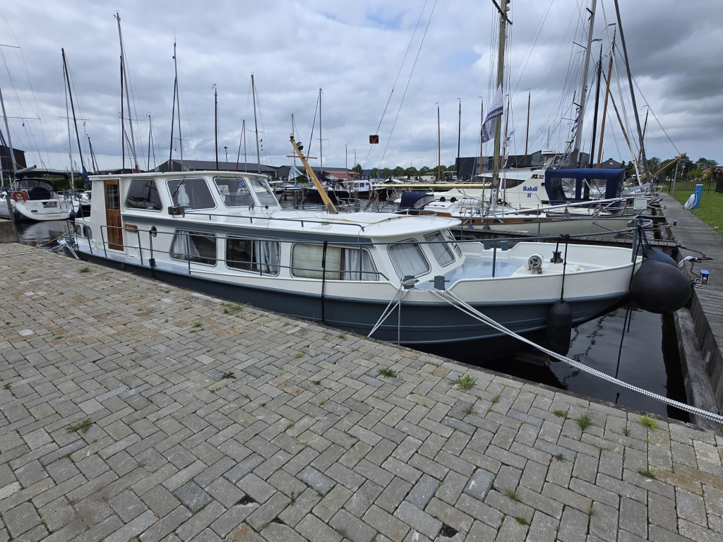 Recent geschilderde Rietaak 1250 AK — foto 2 van 17
