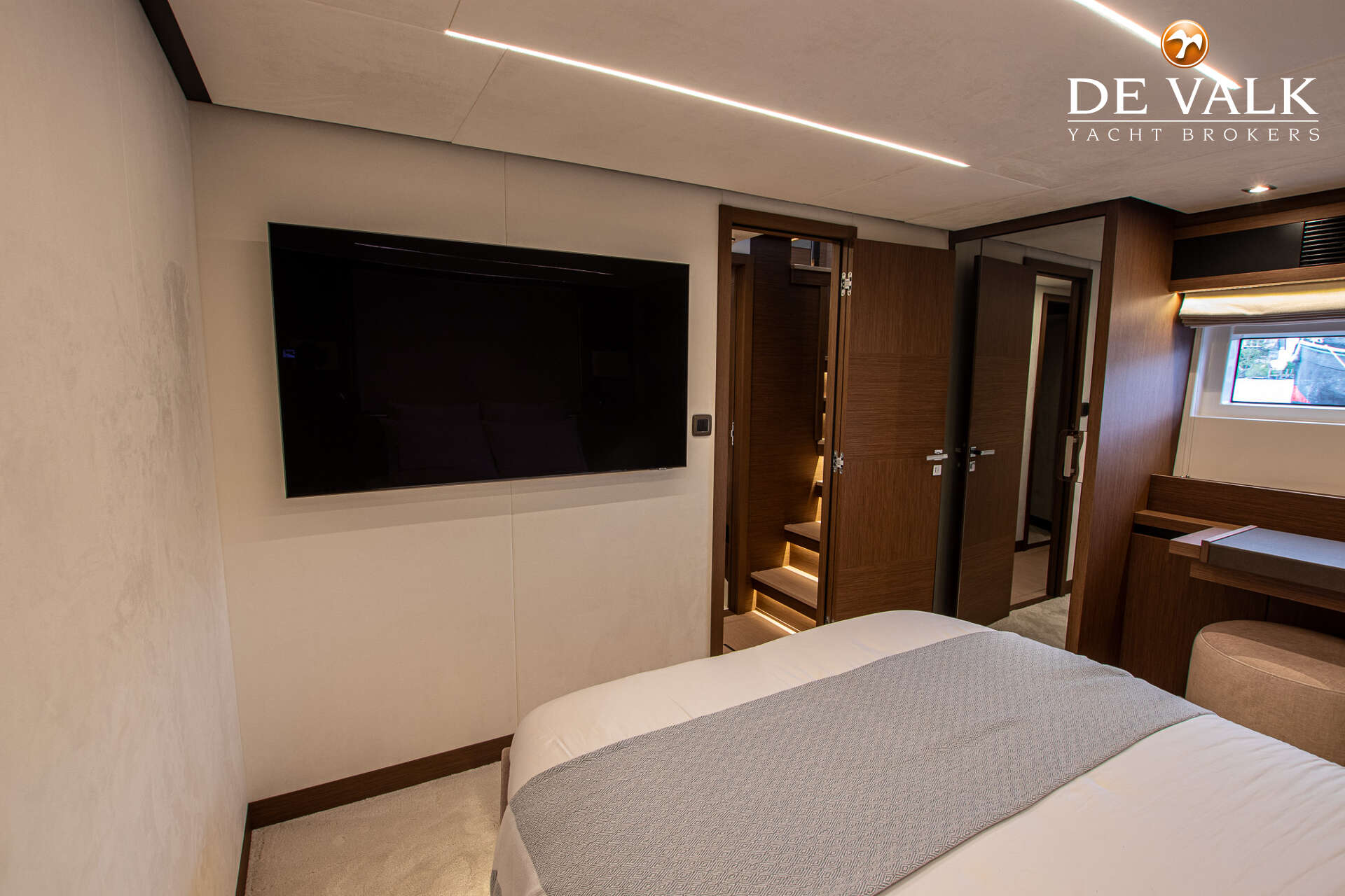 Prestige X70 — foto 32 van 44