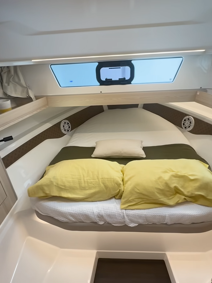Jeanneau EX34 Hard Top — foto 32 van 69