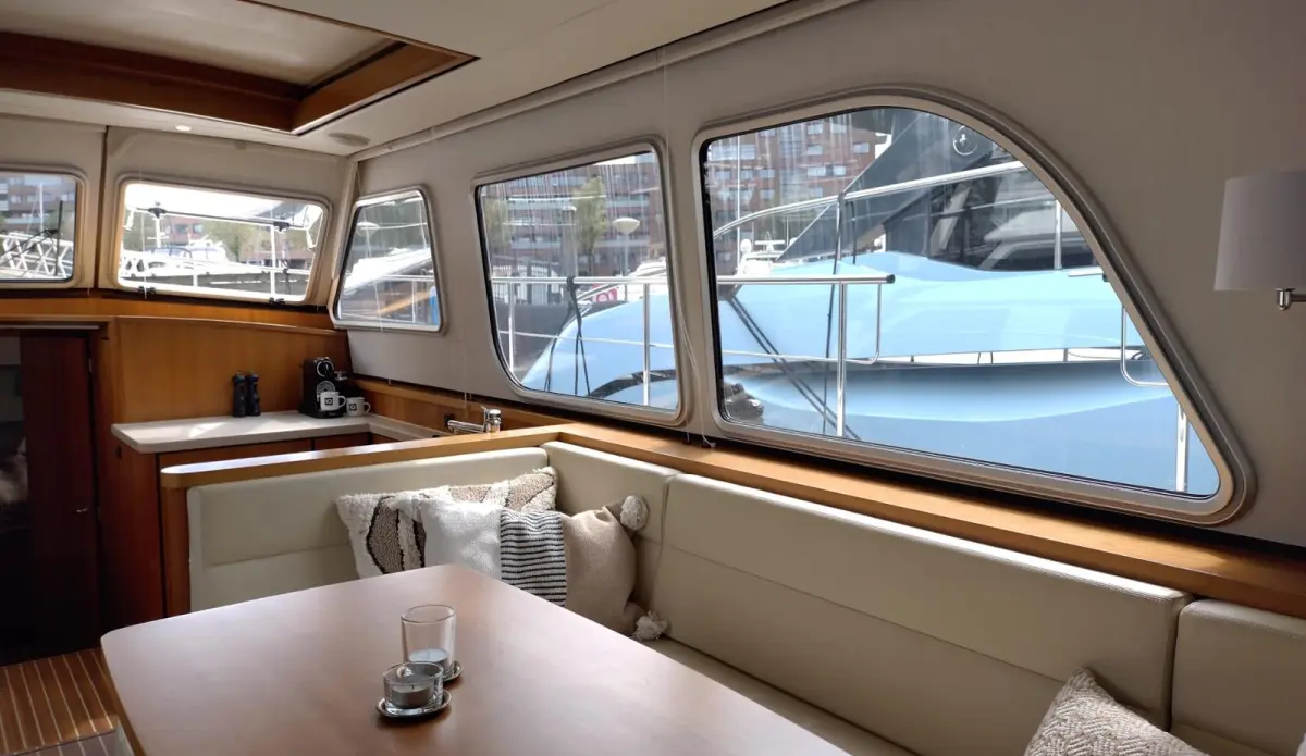 Grand Sturdy 43.9 Sedan — foto 12 van 12