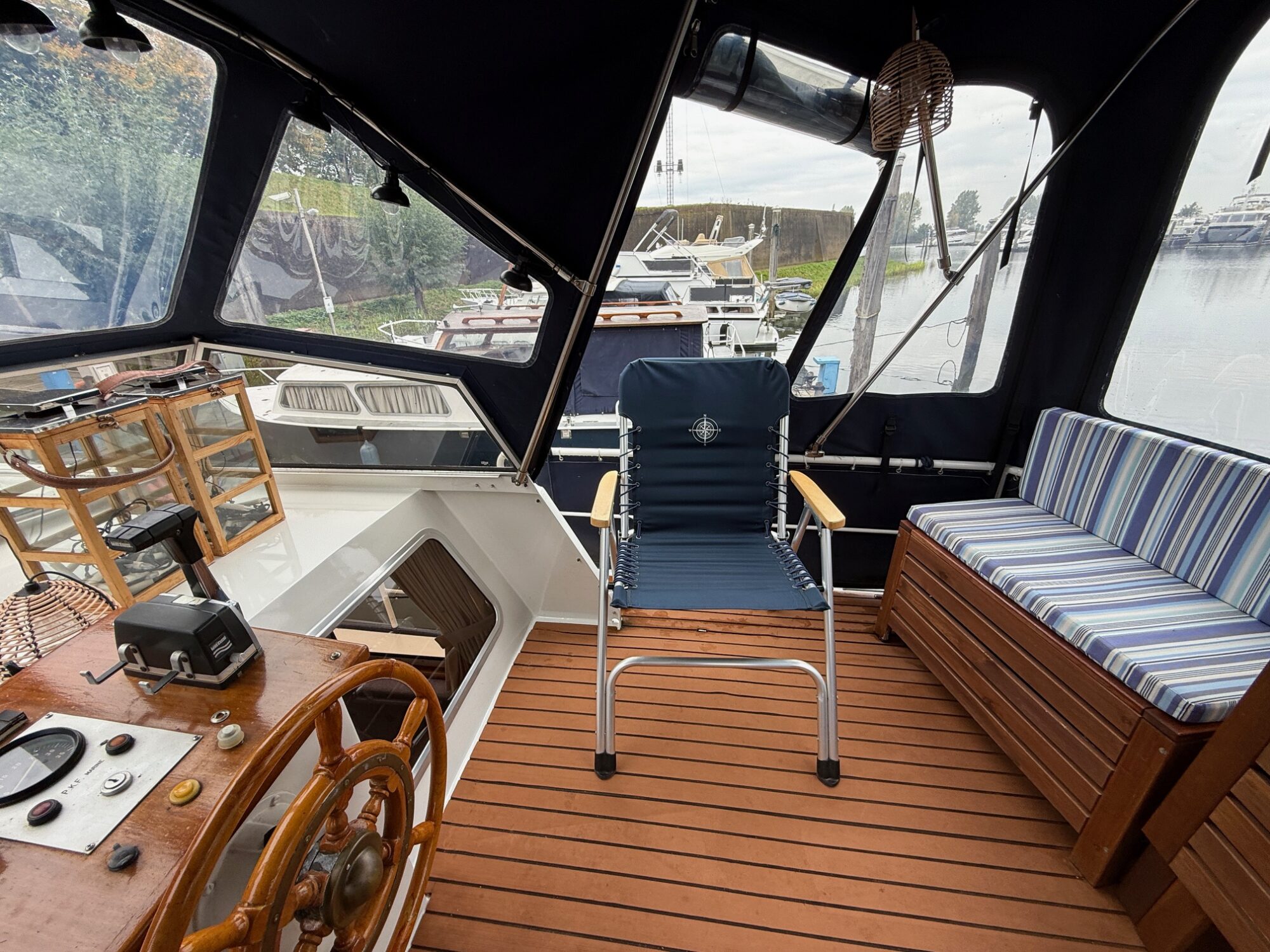 Proficiat Kruiser 9.75 AK Cabrio — foto 31 van 38