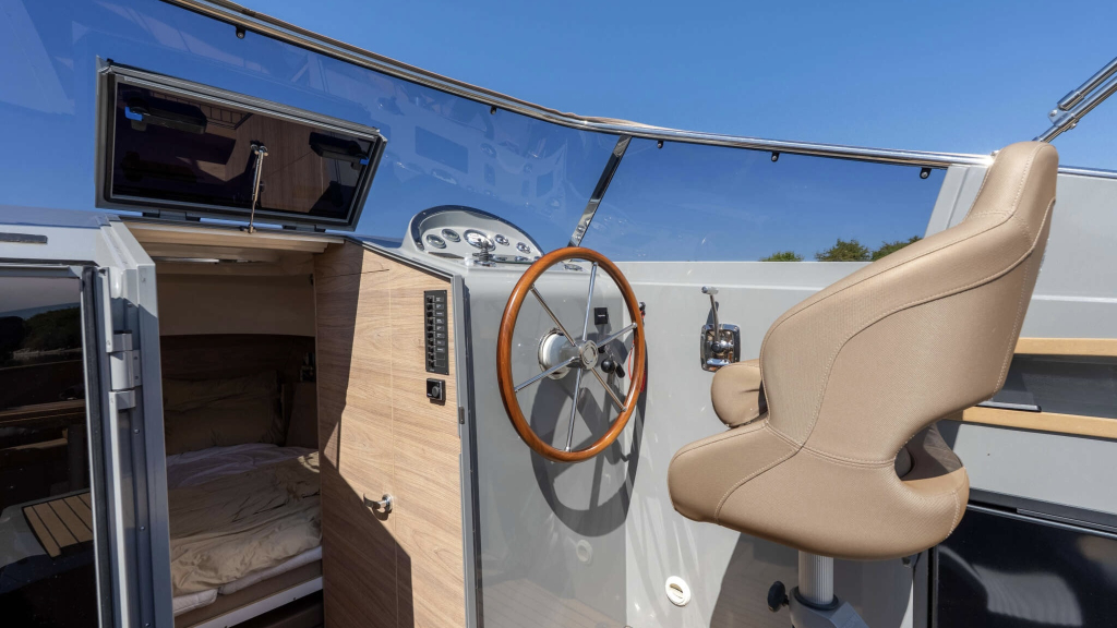 Antaris Seventy7 Cabin ( 2022) — foto 9 van 25