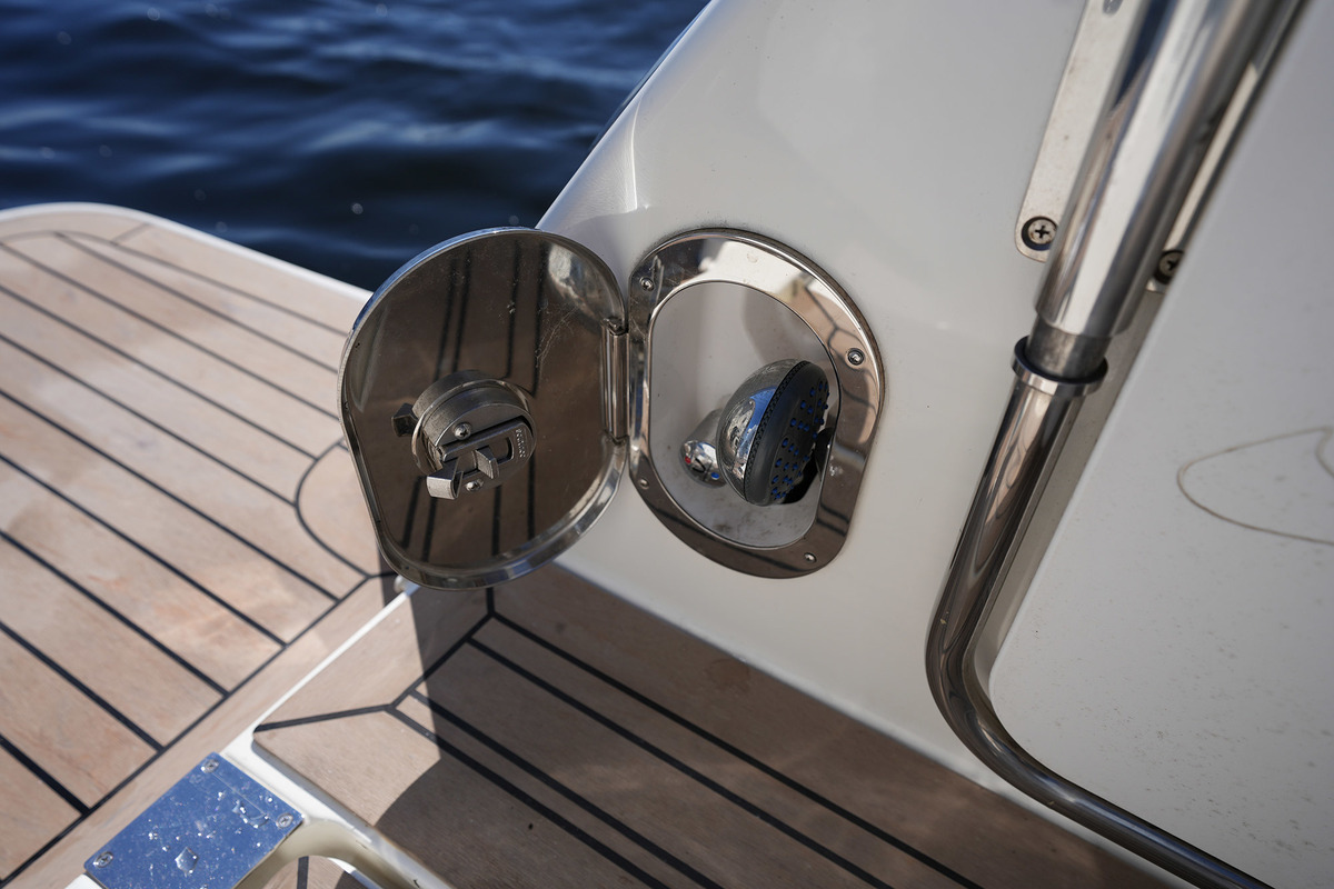 Sea Ray Sundancer 265 — foto 28 van 66