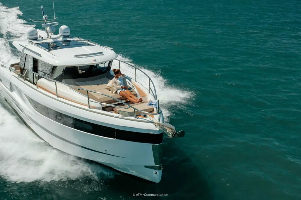 Wellcraft 44 Explorer FKA Wellcraft 435 — foto 9 van 11