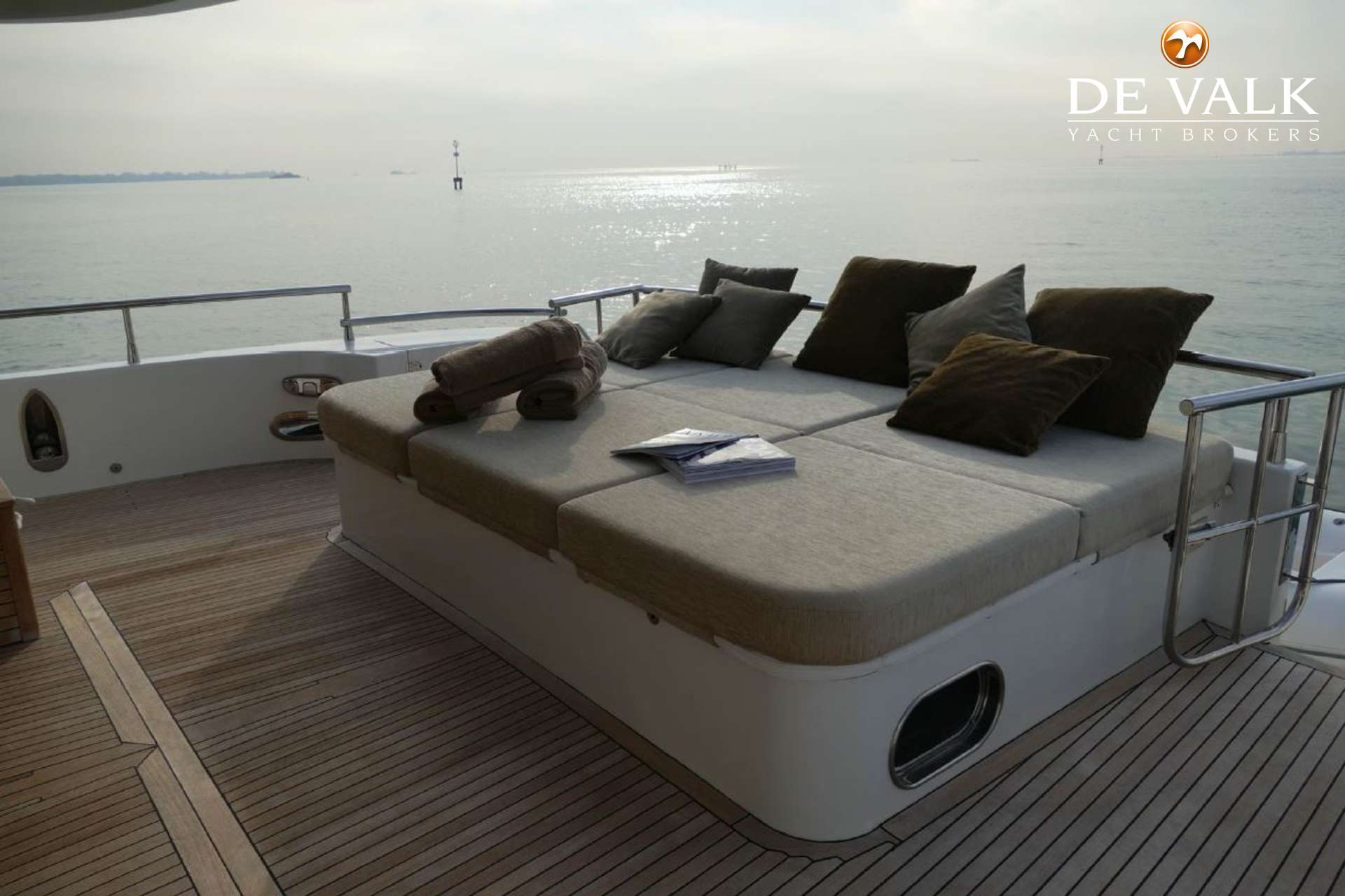Favaro Yachts Explorer 76 — foto 8 van 38