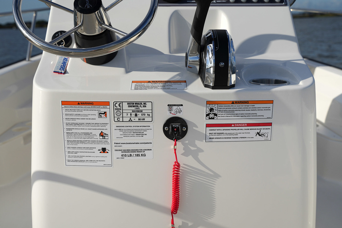 Boston Whaler 170 Montauk — foto 25 van 44
