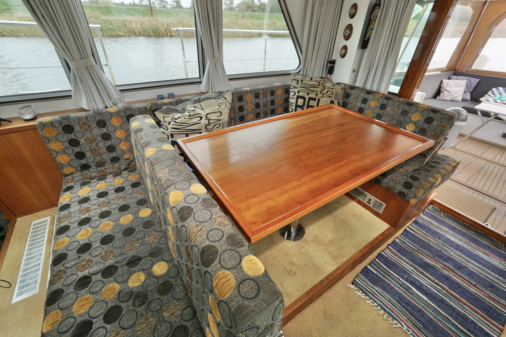 Serious Yachts Gently Low Bridge 45 Sedan — foto 19 van 74