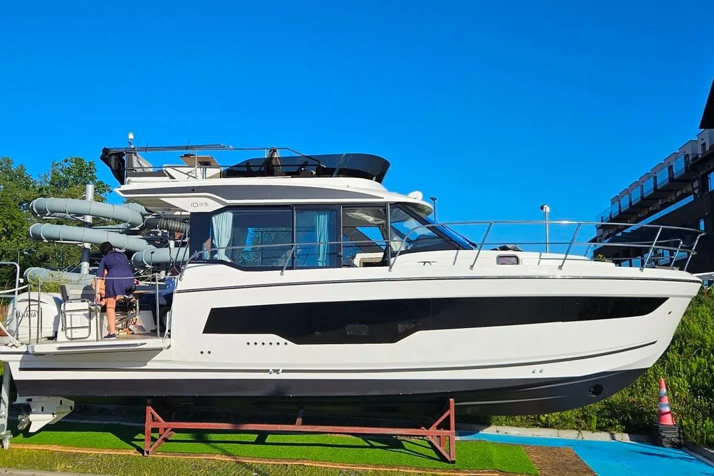 Jeanneau Merry Fisher 1095 FLY Serie 2 — foto 45 van 46