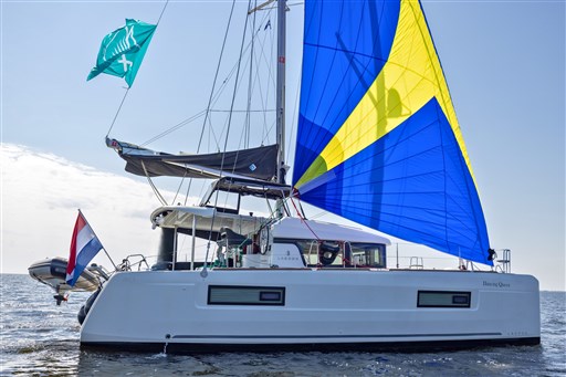 Lagoon 40 (2018) — foto 2 van 12