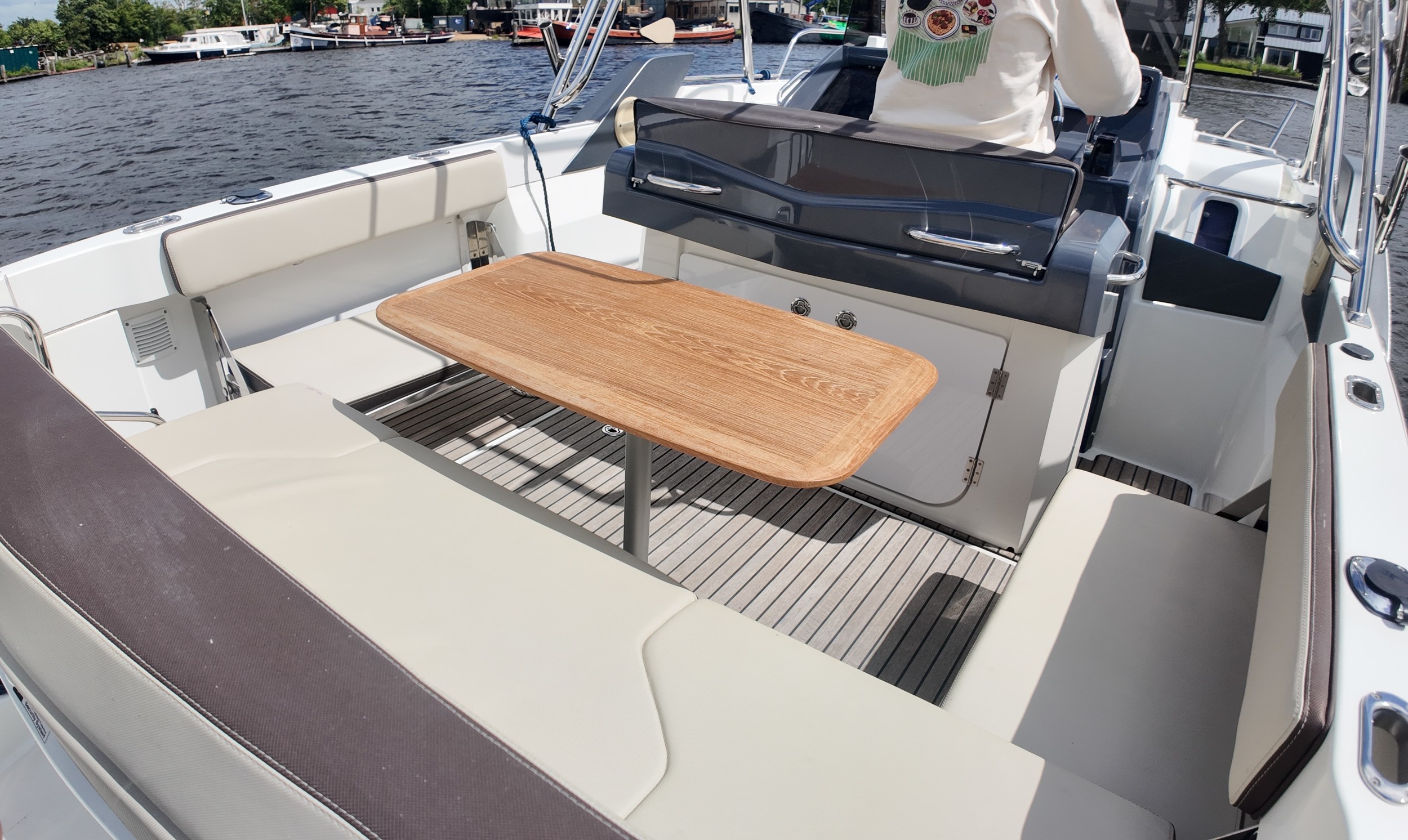 Beneteau Flyer 7.7 SUNdeck — foto 24 van 30
