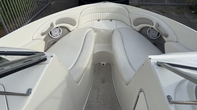 Stingray 240 LR — foto 18 van 22
