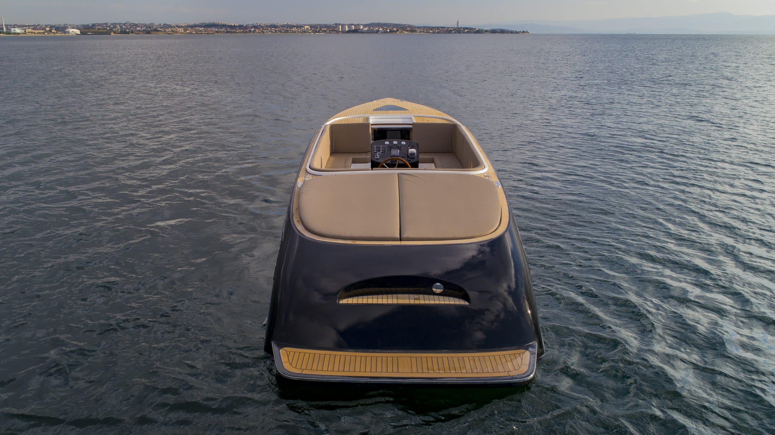 Outlaw 999 — foto 9 van 21