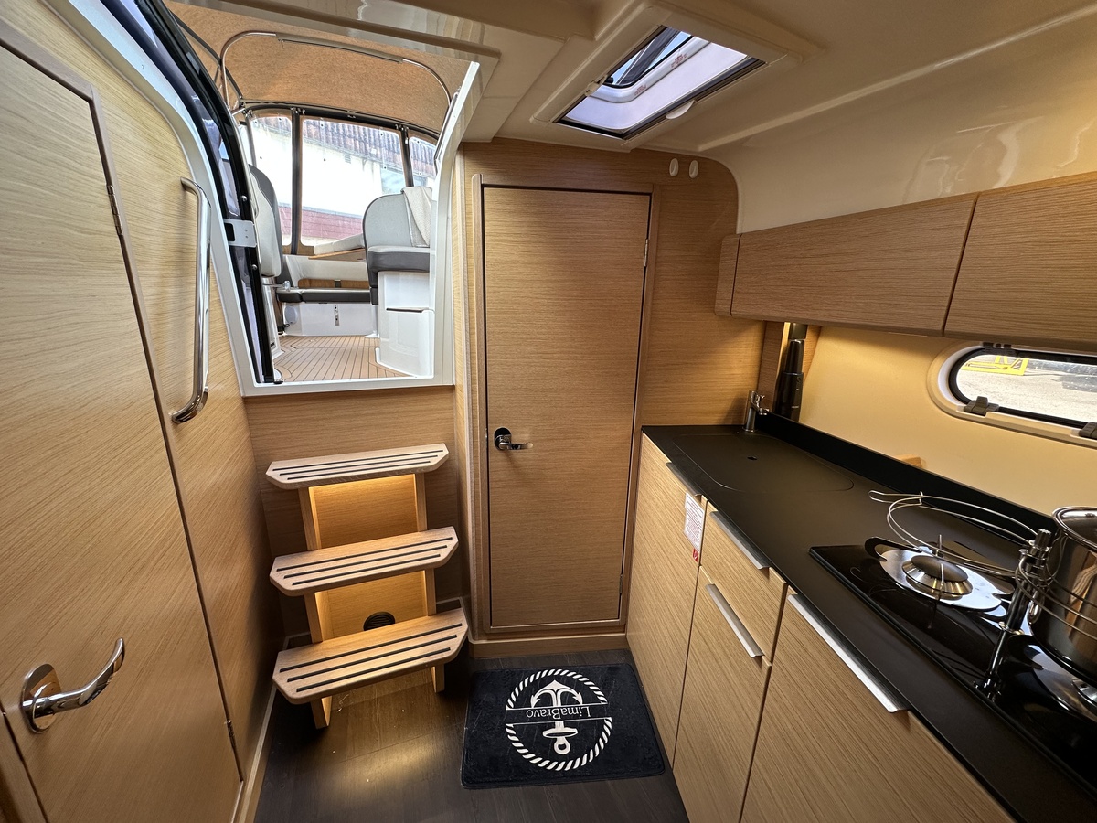 Bavaria S30 — foto 15 van 35