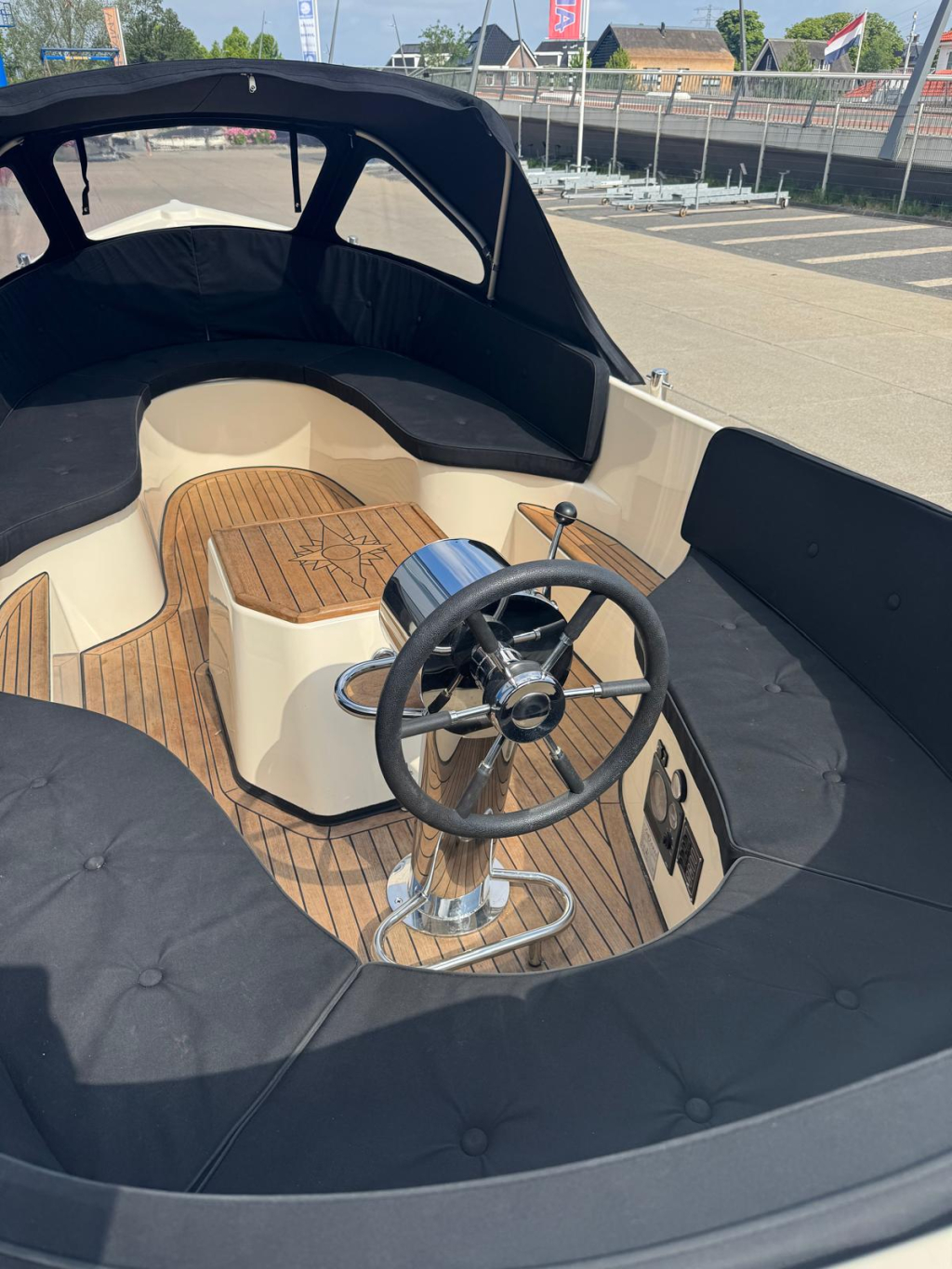 Antaris RB18 met Vetus 28 pk — foto 8 van 12