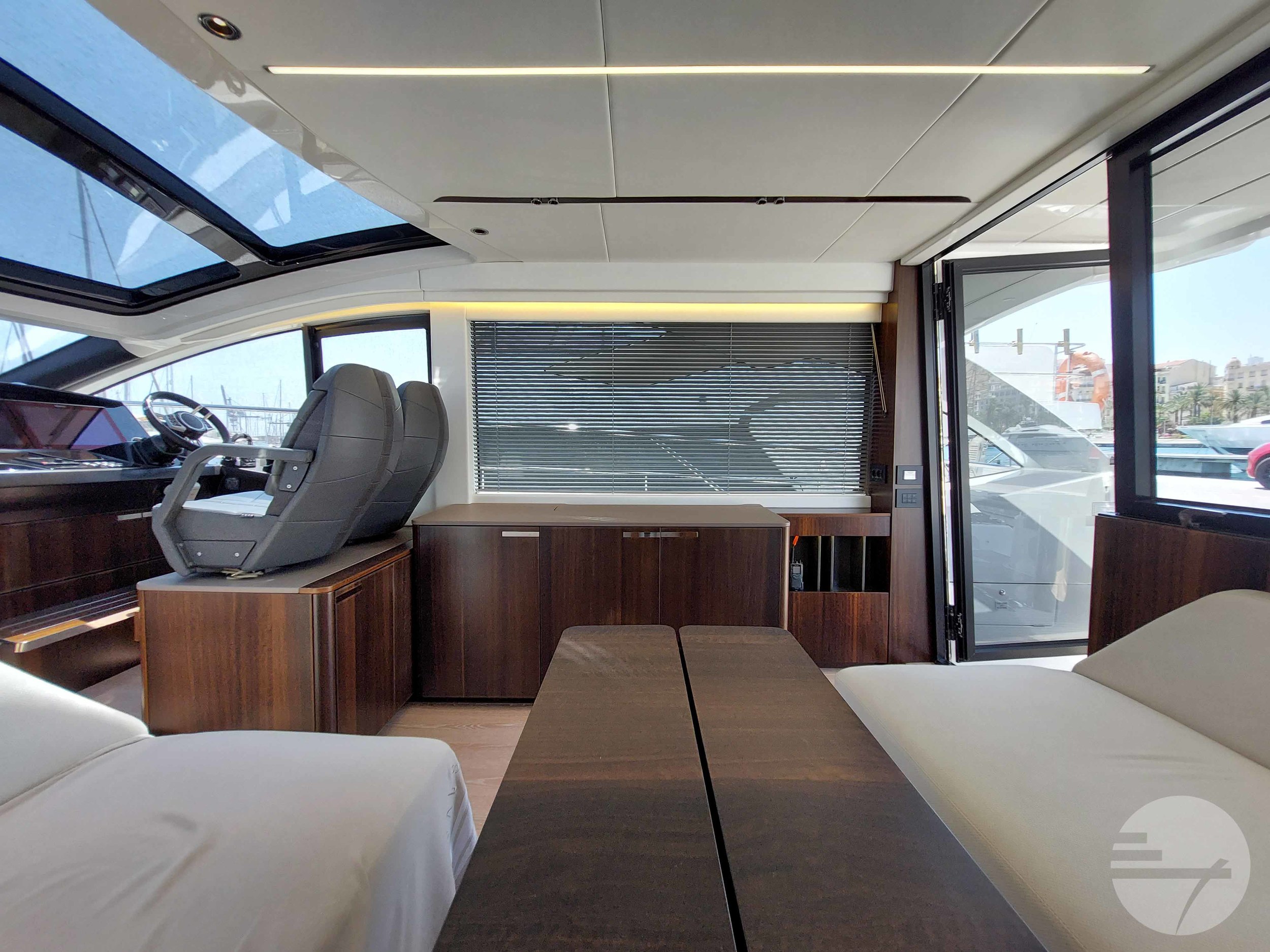 Sunseeker Predator 55 EVO — foto 31 van 70