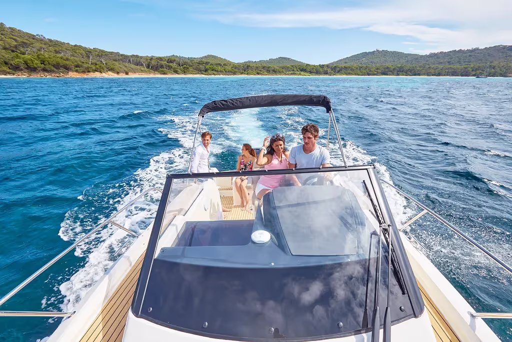 Quicksilver 875 Sundeck — foto 5 van 19