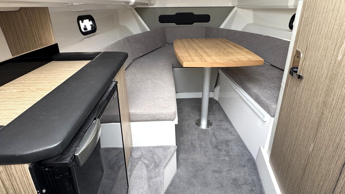 Karnic R8-S HT — foto 16 van 16