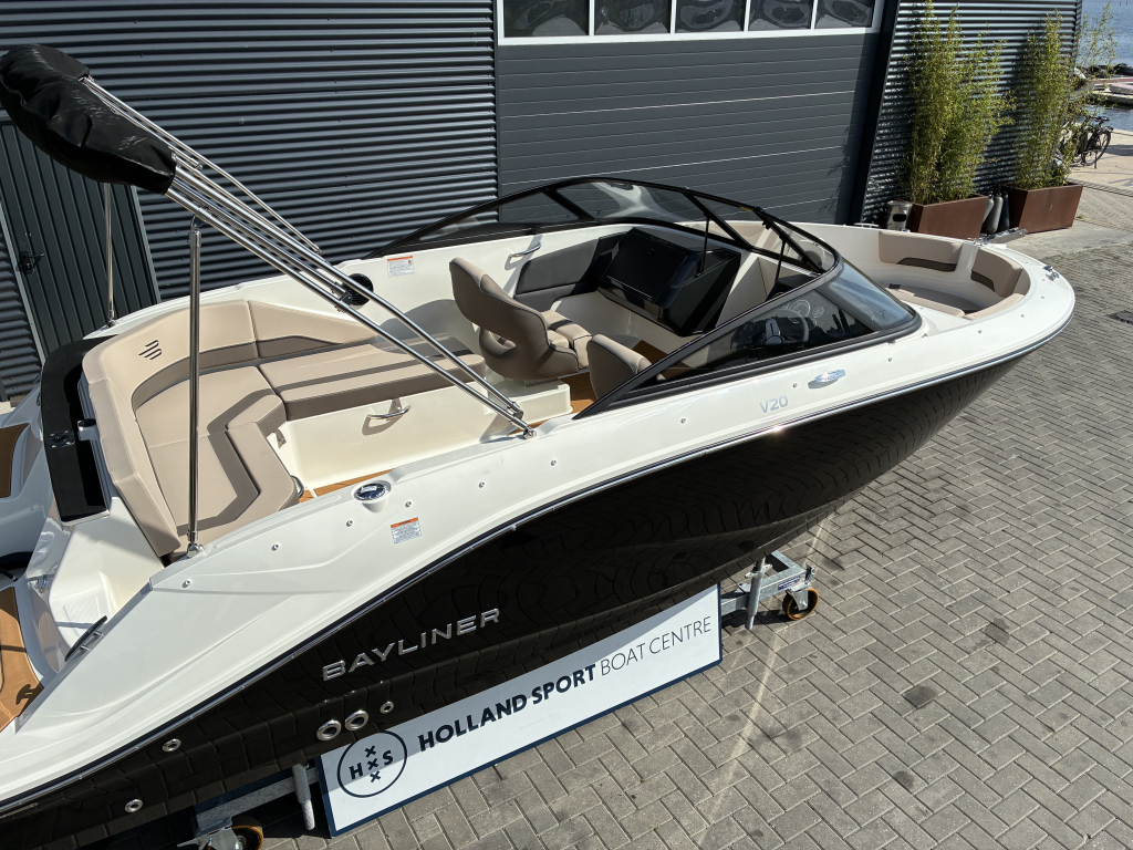 Bayliner V20 — foto 17 van 17