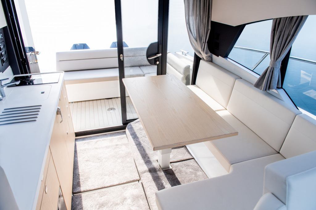 Grandezza 37 Outboard (Hybride varen mogelijk) — foto 17 van 22