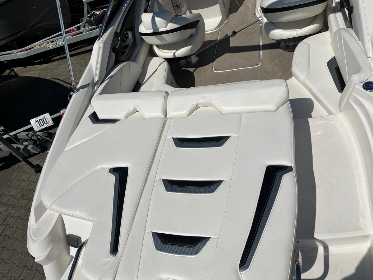 Monterey 244 FSX  Bowrider — foto 10 van 20